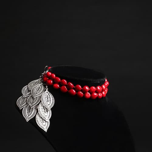 Jewelry retouched for auction